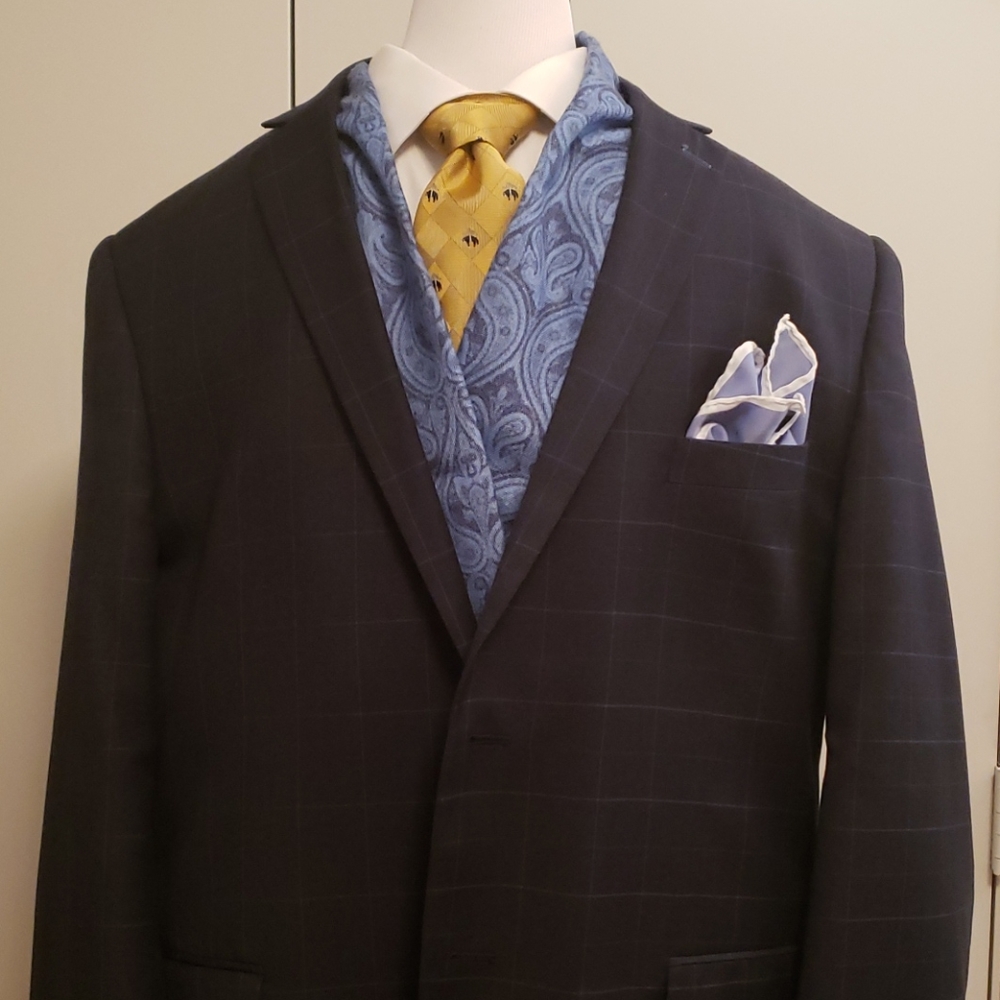 Jos. A. Bank men's scarf - Picture 3 of 12